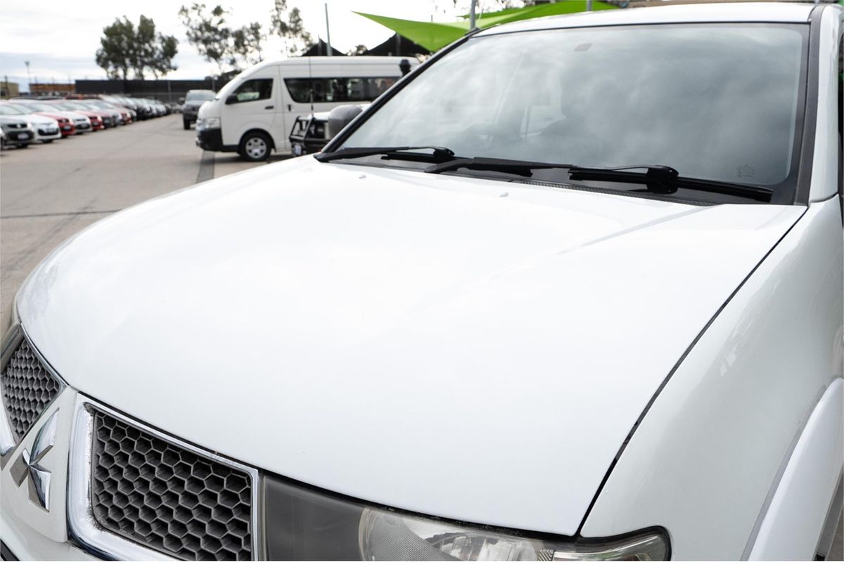 2011 Mitsubishi Triton GL-R MN 4X4
