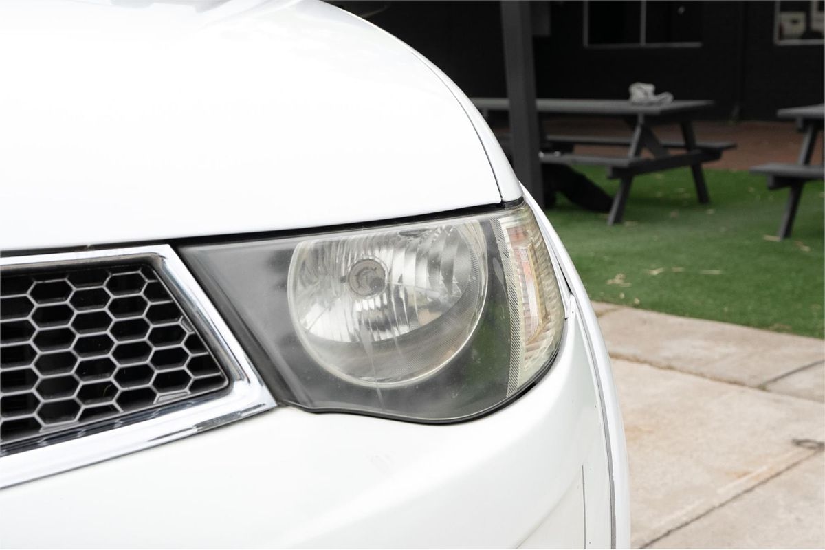 2011 Mitsubishi Triton GL-R MN 4X4