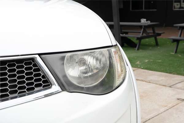 2011 Mitsubishi Triton GL-R MN 4X4