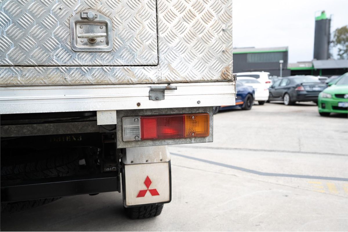 2011 Mitsubishi Triton GL-R MN 4X4