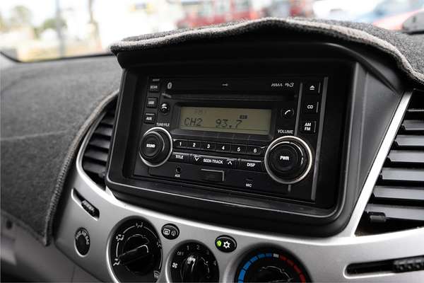 2011 Mitsubishi Triton GL-R MN 4X4