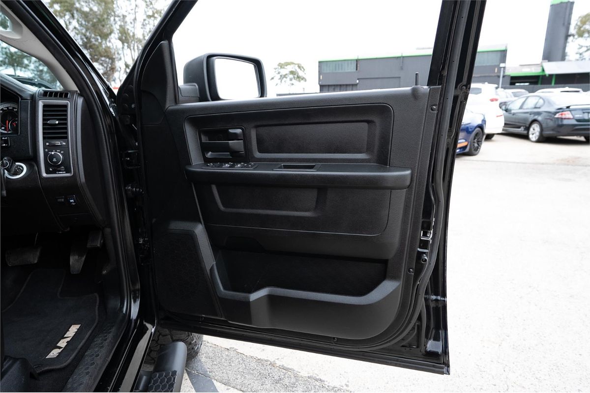 2020 RAM 1500 Express RamBox DS 4X4 SWB
