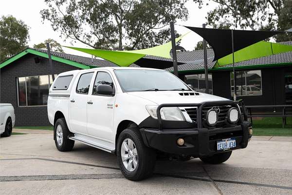 2015 Toyota Hilux SR KUN26R 4X4