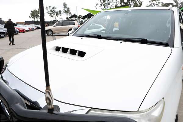 2015 Toyota Hilux SR KUN26R 4X4