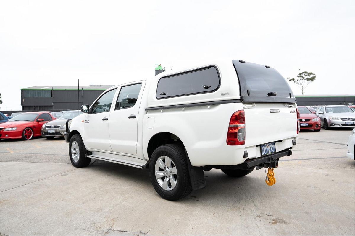 2015 Toyota Hilux SR KUN26R 4X4