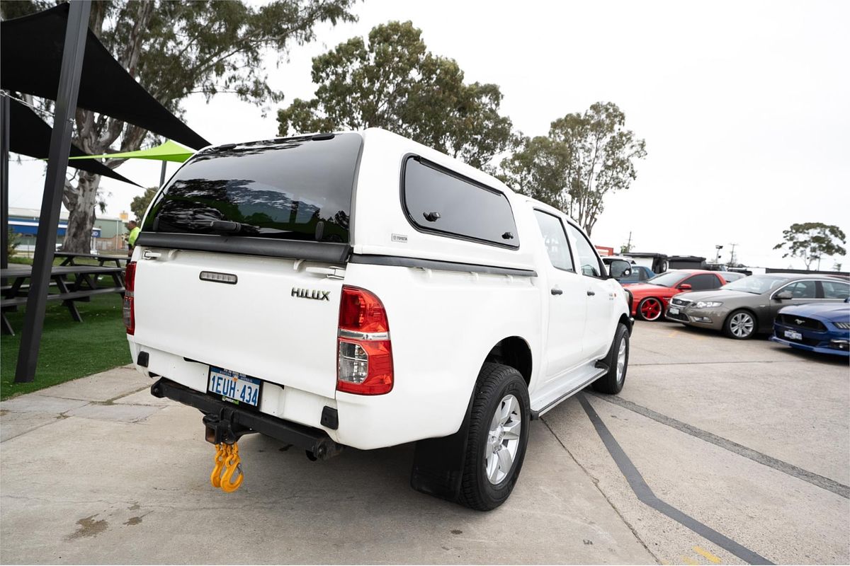2015 Toyota Hilux SR KUN26R 4X4