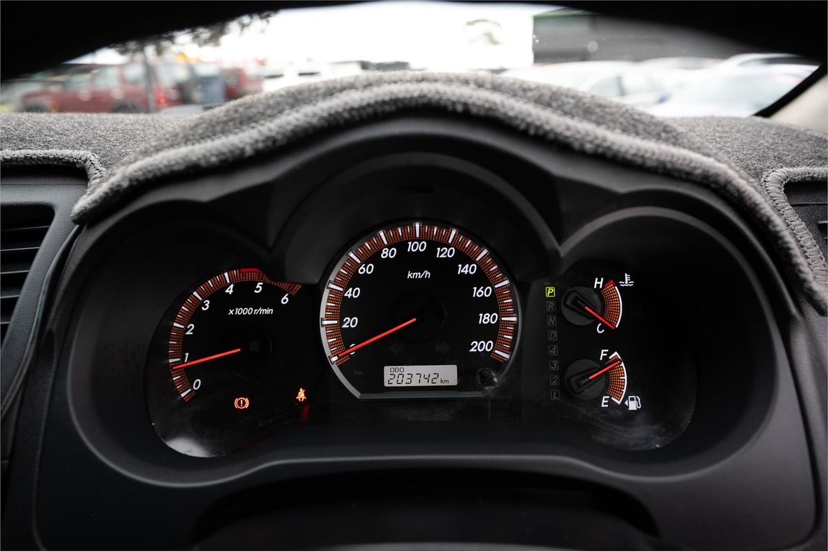 2015 Toyota Hilux SR KUN26R 4X4