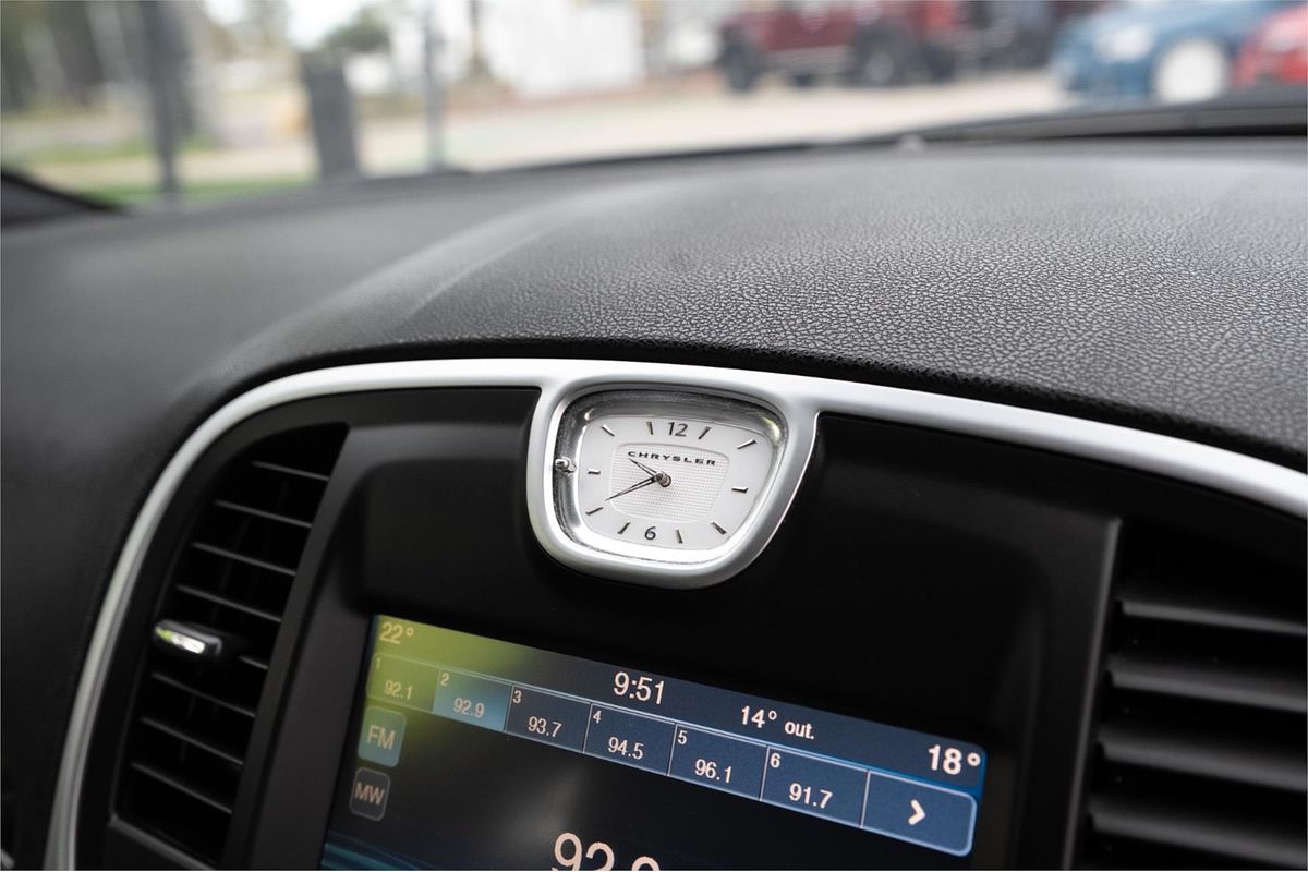 2014 Chrysler 300 C LX