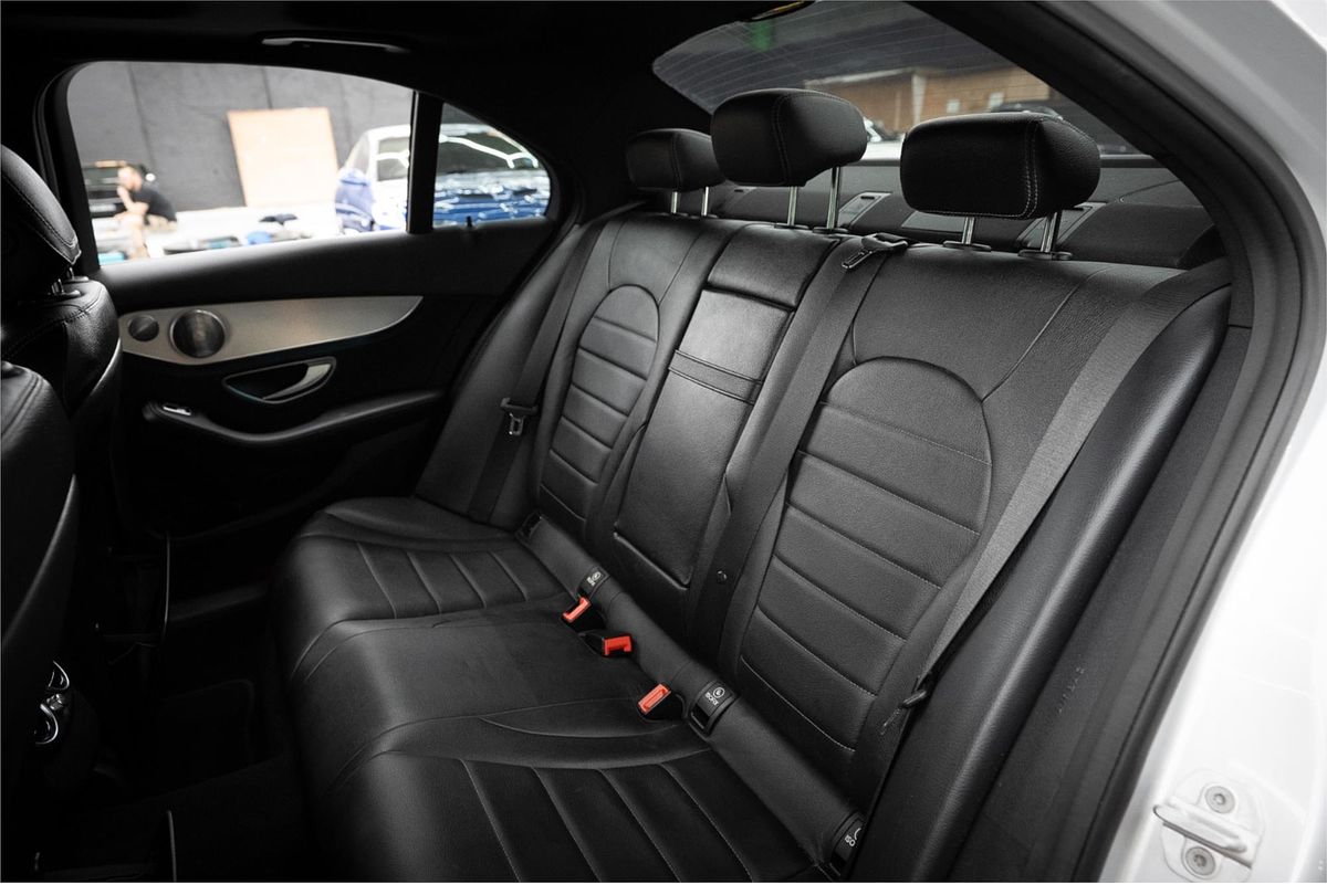 2015 Mercedes-Benz 250 BLUETEC 205