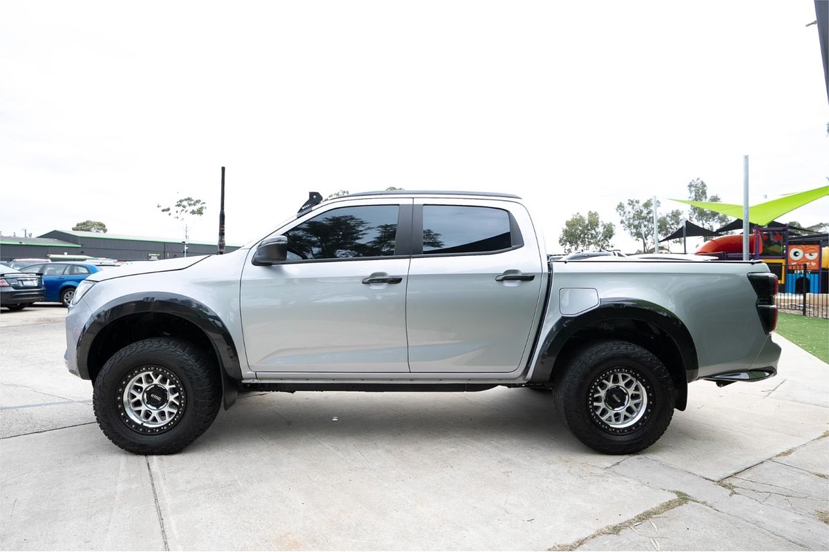 2023 Isuzu D-MAX X-TERRAIN 4X4