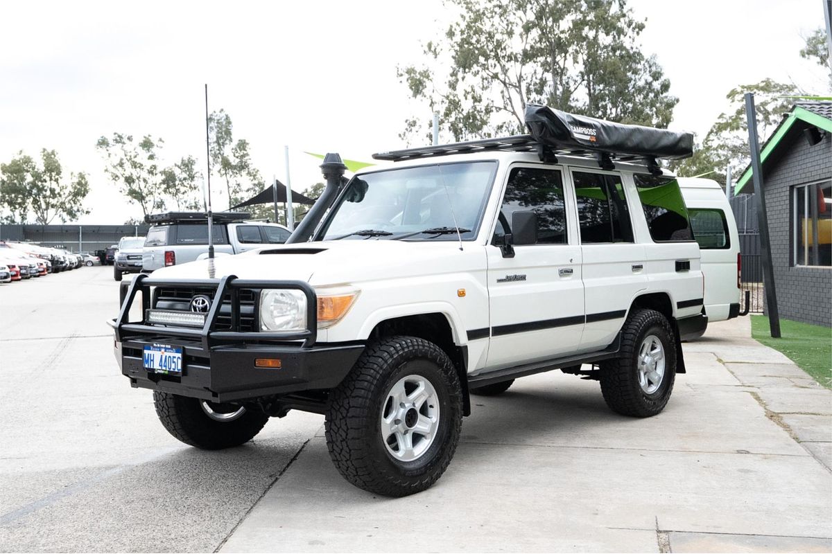 2011 Toyota Landcruiser Workmate VDJ76R