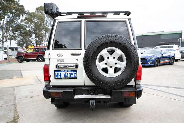 2011 Toyota Landcruiser Workmate VDJ76R