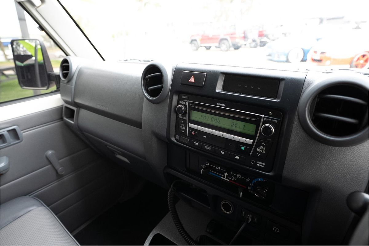 2011 Toyota Landcruiser Workmate VDJ76R