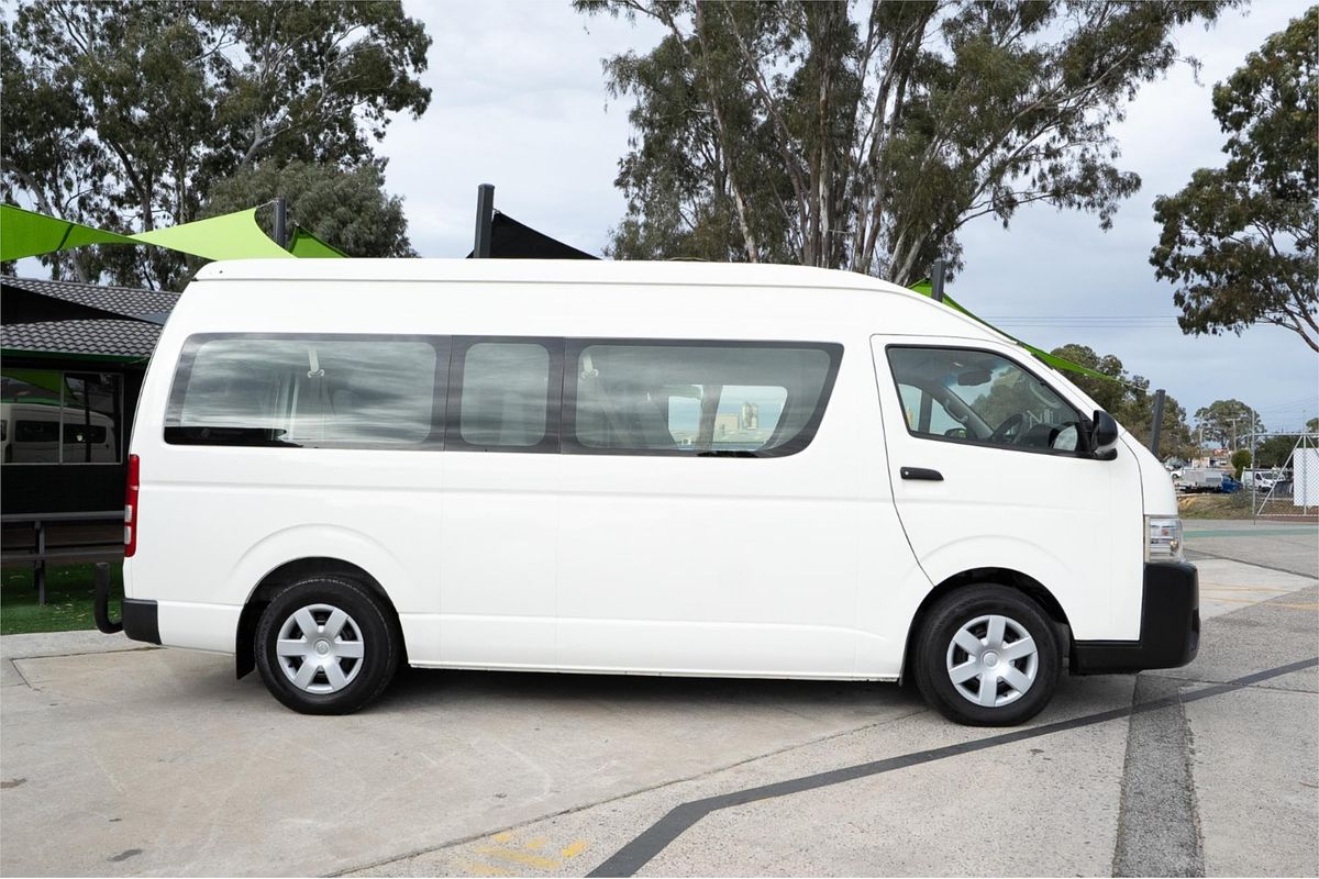 2015 Toyota Hiace Commuter KDH223R