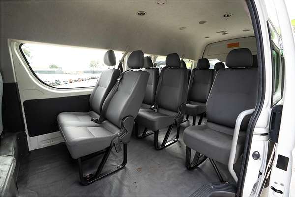 2015 Toyota Hiace Commuter KDH223R