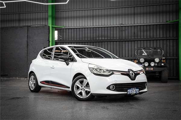 2014 Renault Clio Expression IV B98