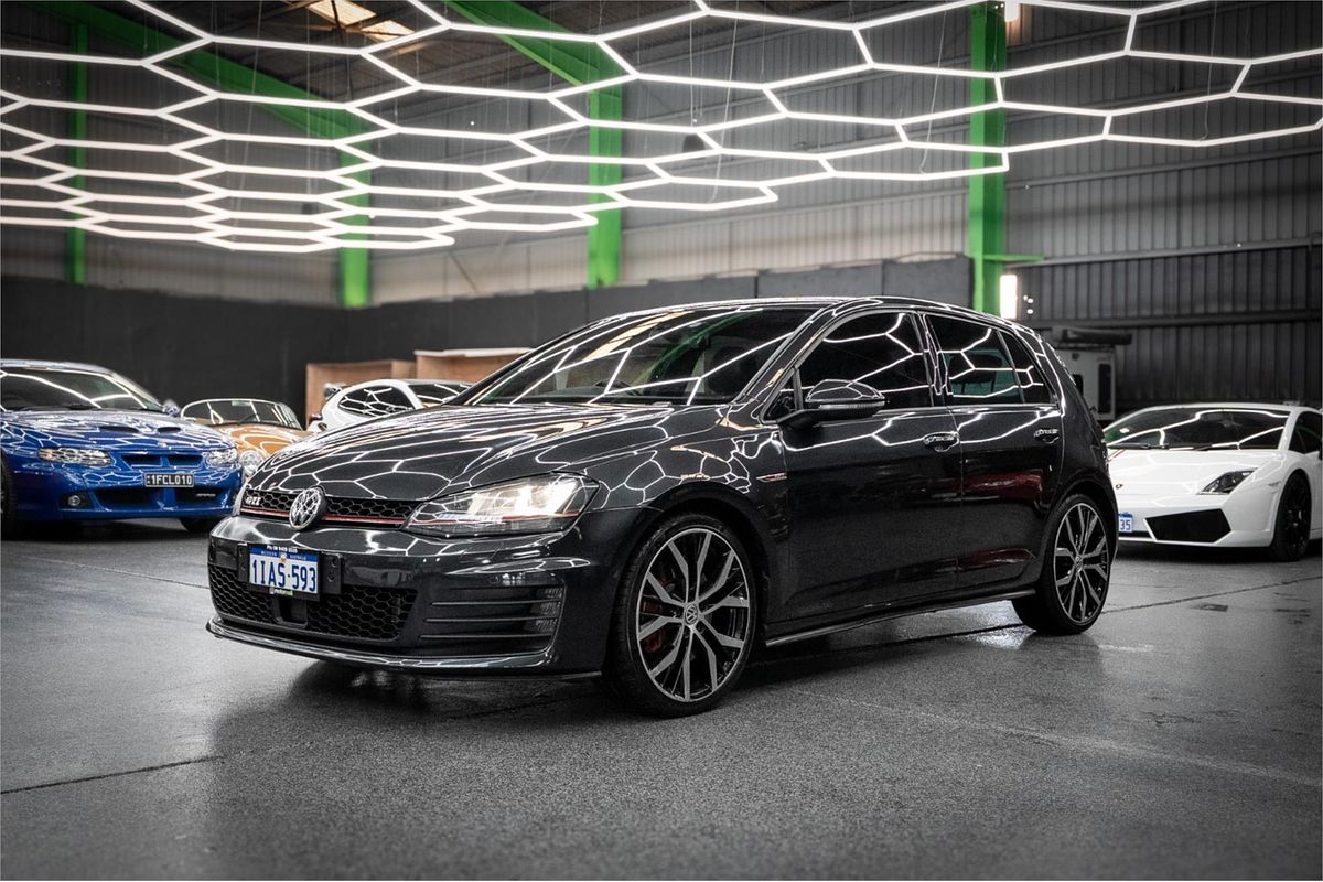 2014 Volkswagen Golf GTI 7