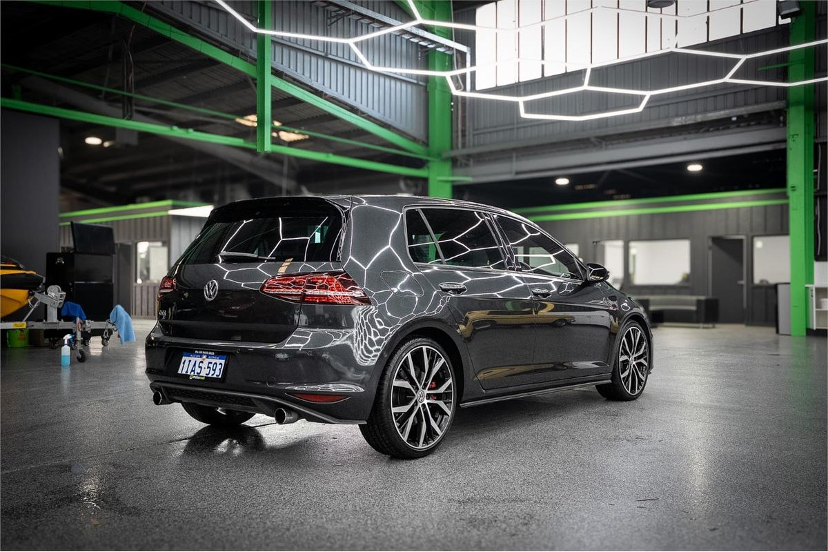 2014 Volkswagen Golf GTI 7