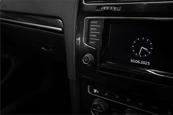 2014 Volkswagen Golf GTI 7