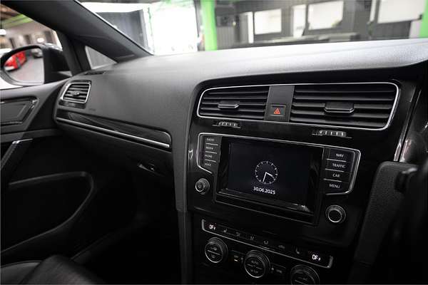 2014 Volkswagen Golf GTI 7