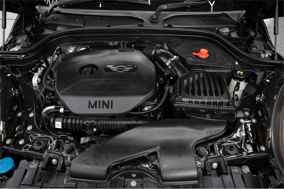 2015 MINI Cooper JCW F56