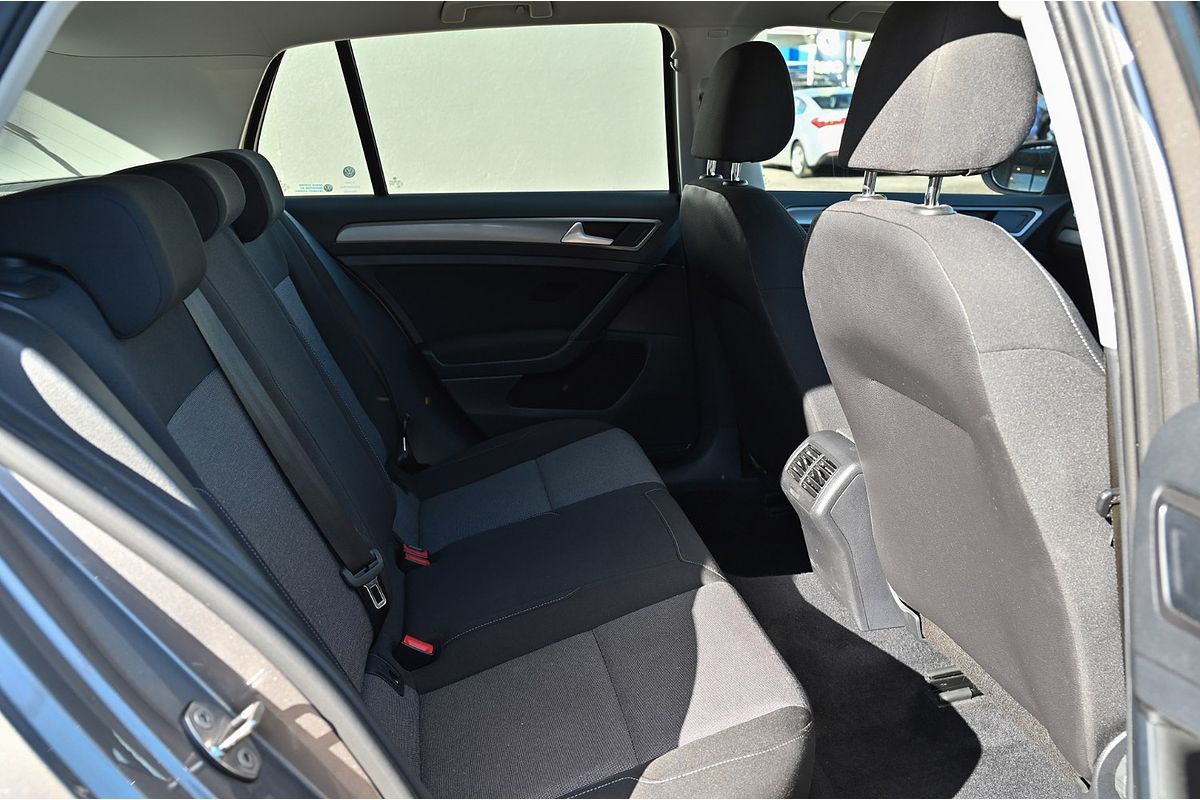 2016 Volkswagen Golf 92TSI Trendline 7