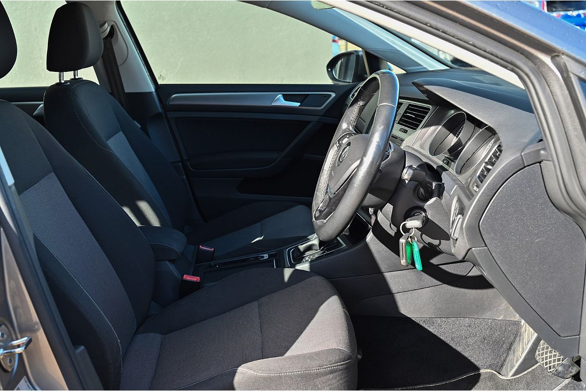 2016 Volkswagen Golf 92TSI Trendline 7