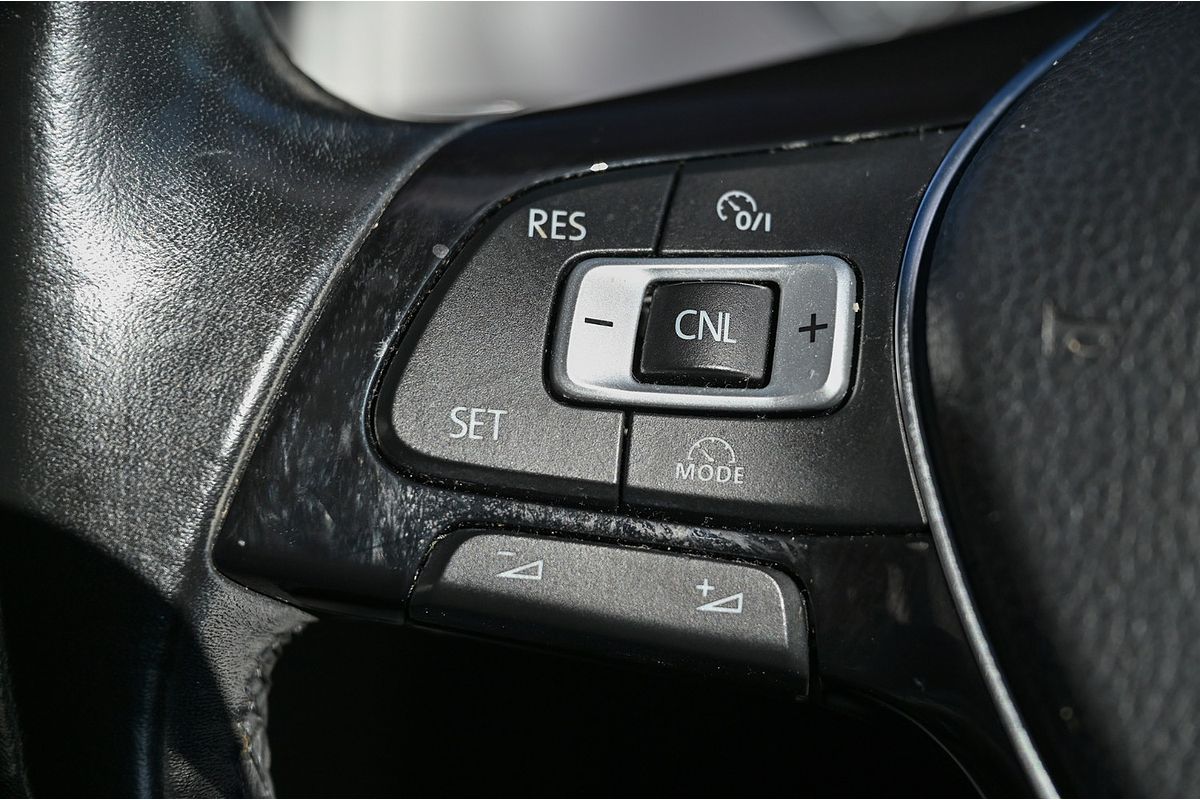 2016 Volkswagen Golf 92TSI Trendline 7