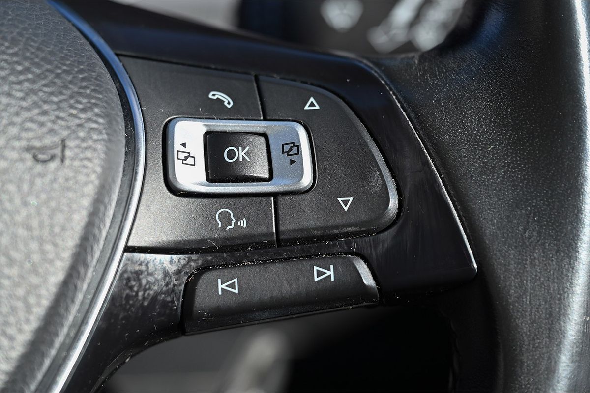 2016 Volkswagen Golf 92TSI Trendline 7