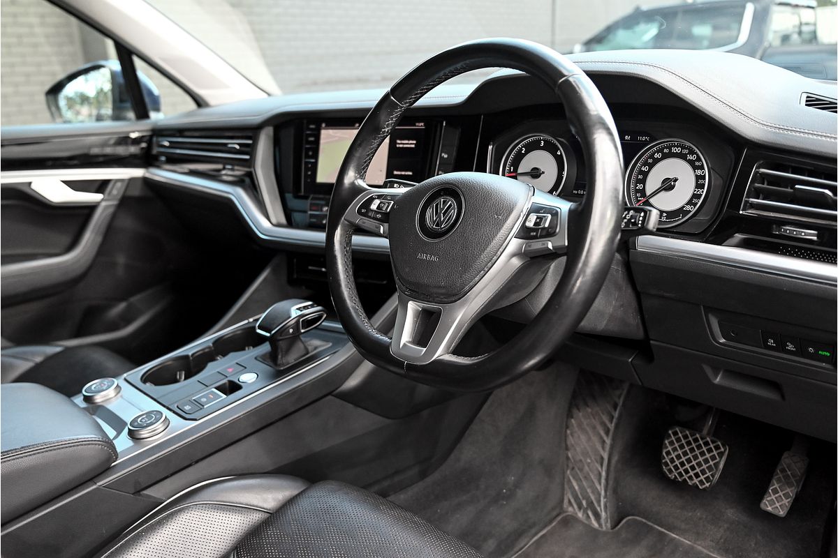2019 Volkswagen Touareg 190TDI Launch Edition CR