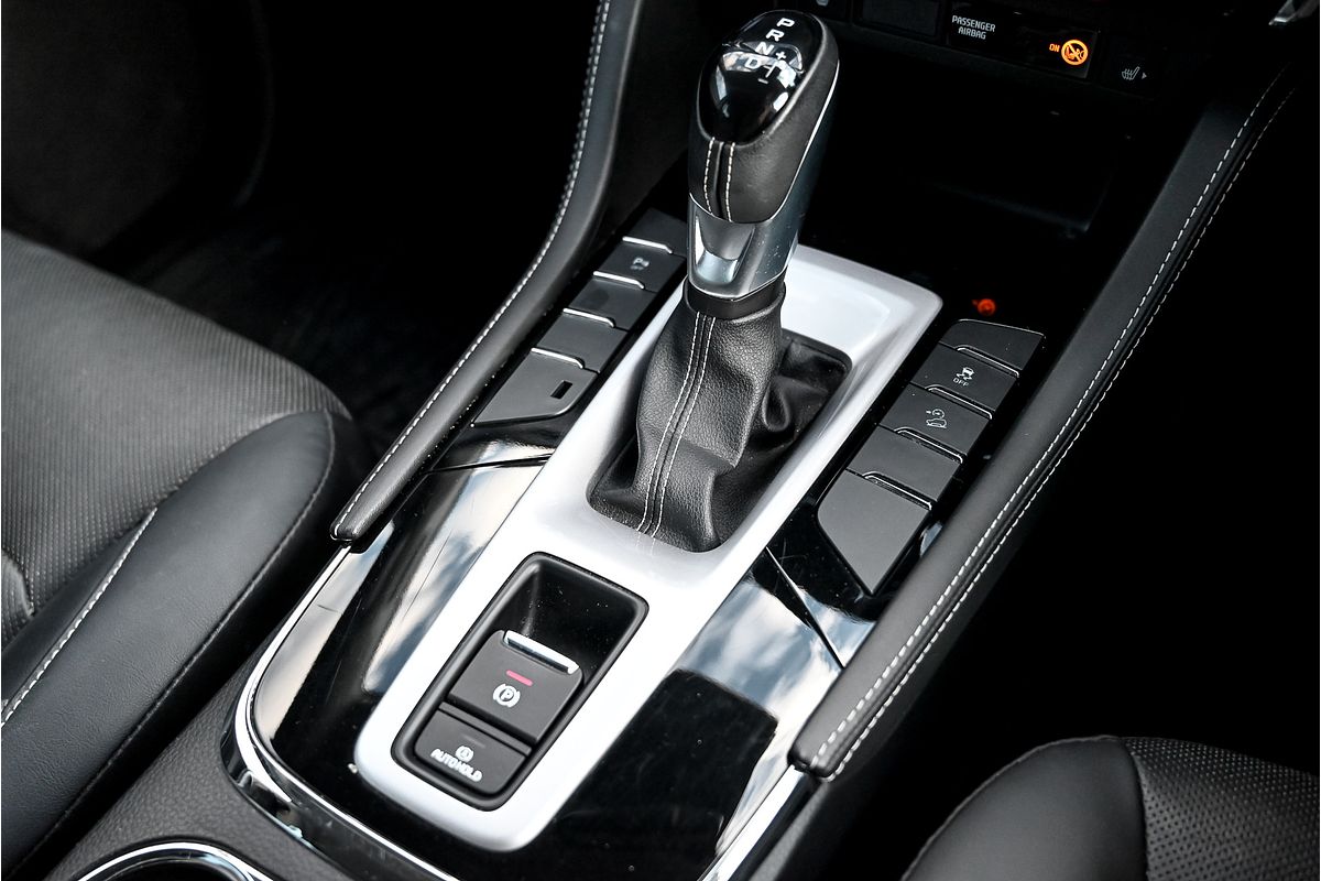 2022 Isuzu MU-X LS-T