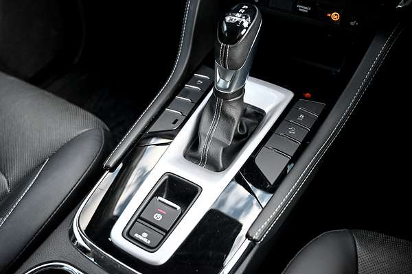2022 Isuzu MU-X LS-T