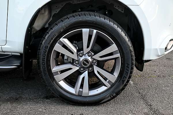 2022 Isuzu MU-X LS-T