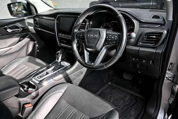 2022 Isuzu MU-X LS-T