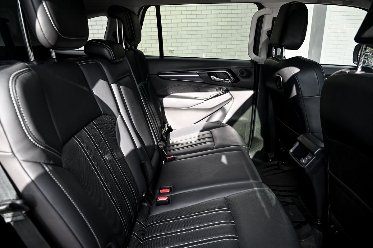 2022 Isuzu MU-X LS-T