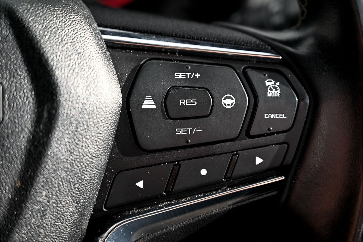 2022 Isuzu MU-X LS-T