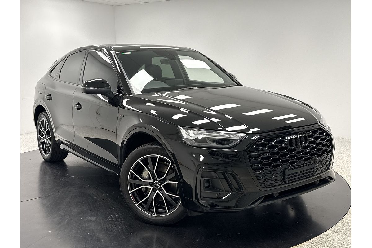 2022 Audi Q5 45 TFSI S line FY