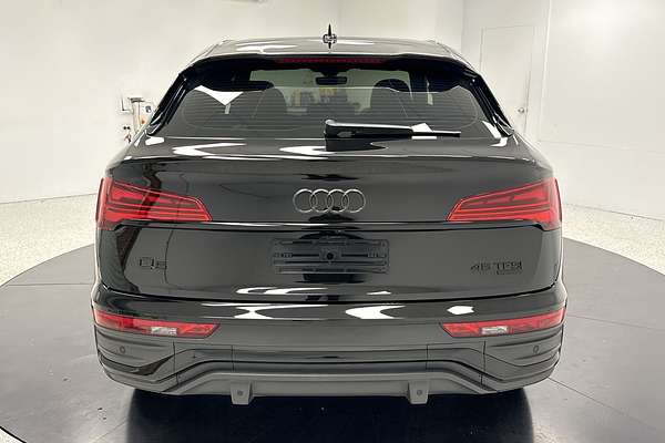 2022 Audi Q5 45 TFSI S line FY