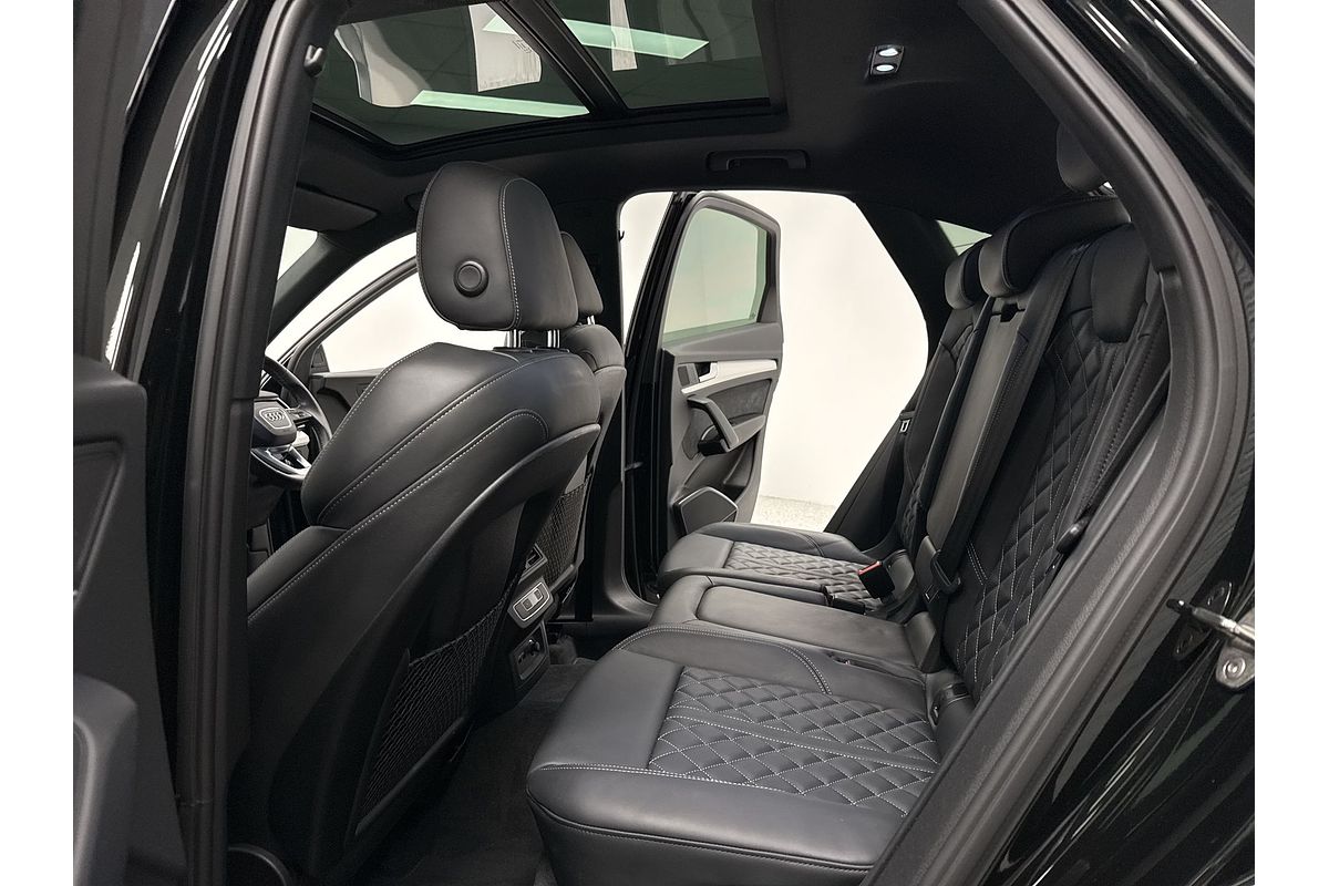 2022 Audi Q5 45 TFSI S line FY