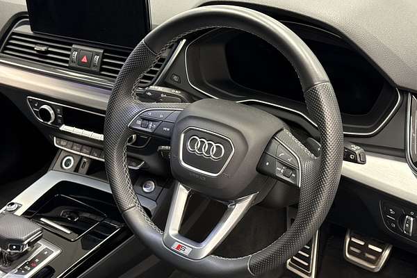 2022 Audi Q5 45 TFSI S line FY