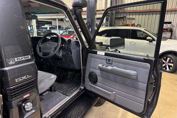 2012 Toyota Landcruiser GXL VDJ79R 4X4