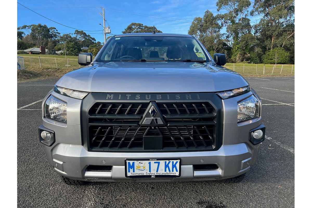 2024 Mitsubishi Triton GLX MV 4X4