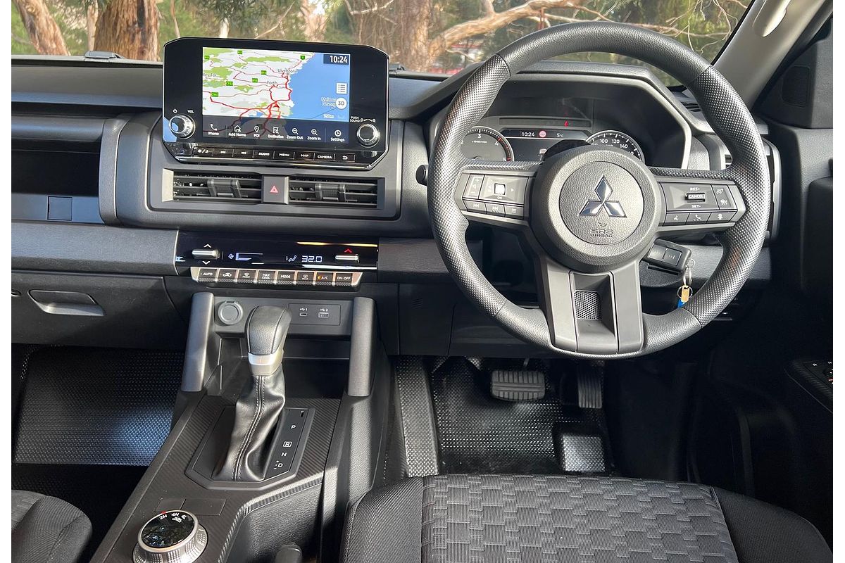 2024 Mitsubishi Triton GLX MV 4X4