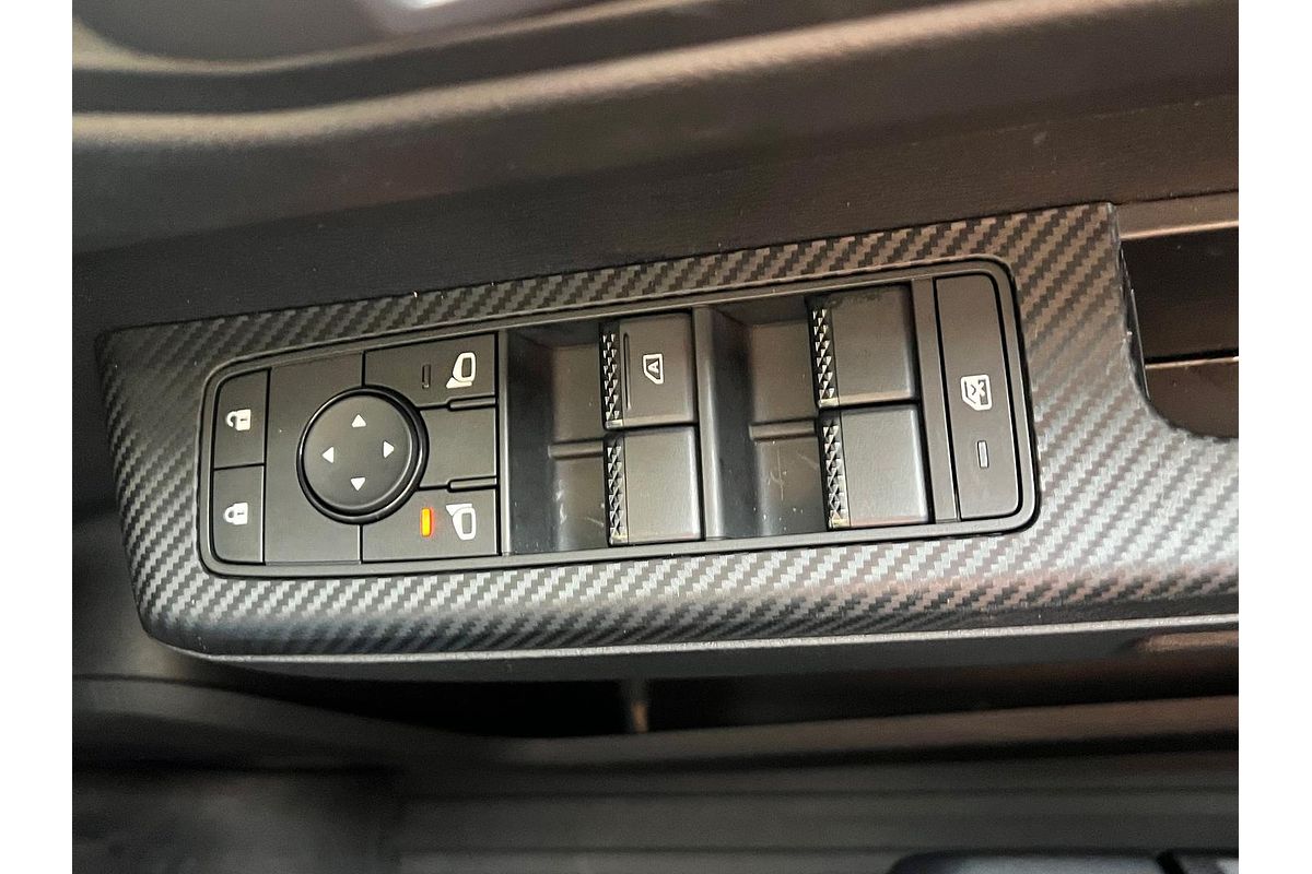 2024 Mitsubishi Triton GLX MV 4X4