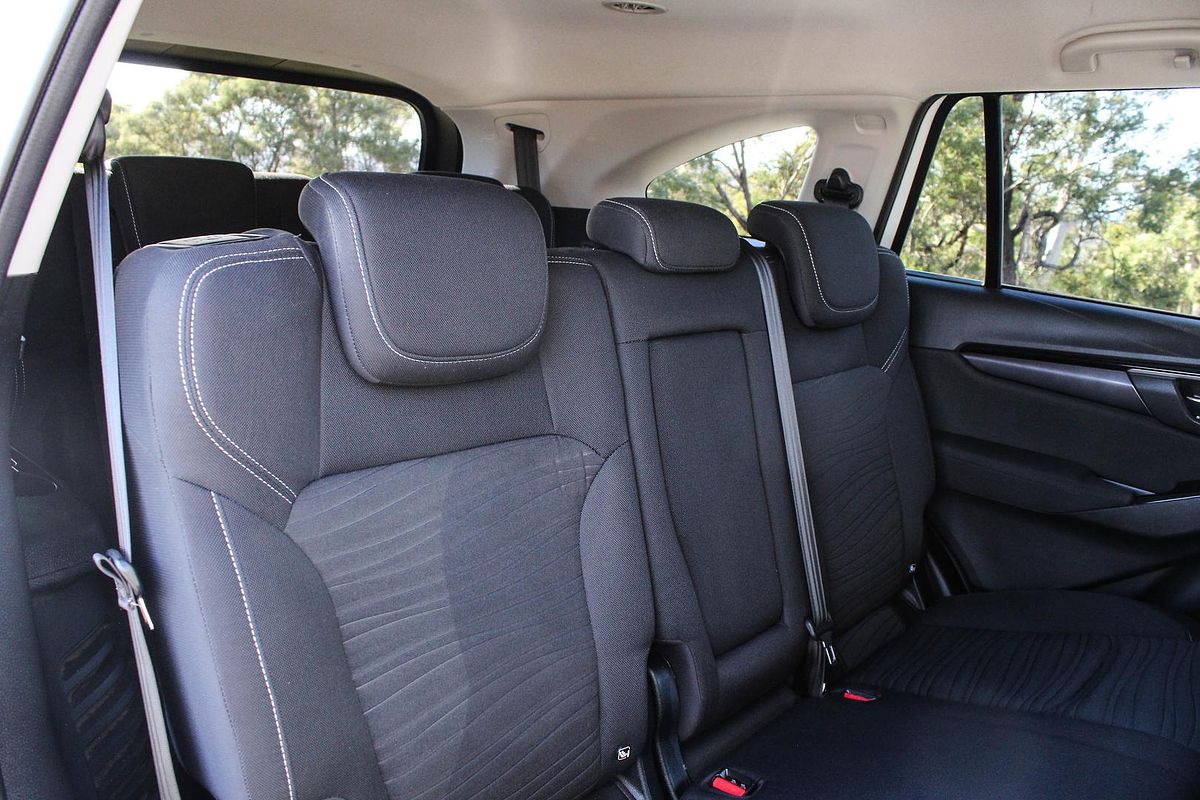 2023 Isuzu MU-X LS-U