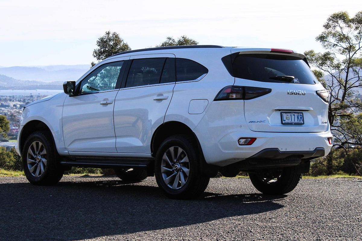 2023 Isuzu MU-X LS-U