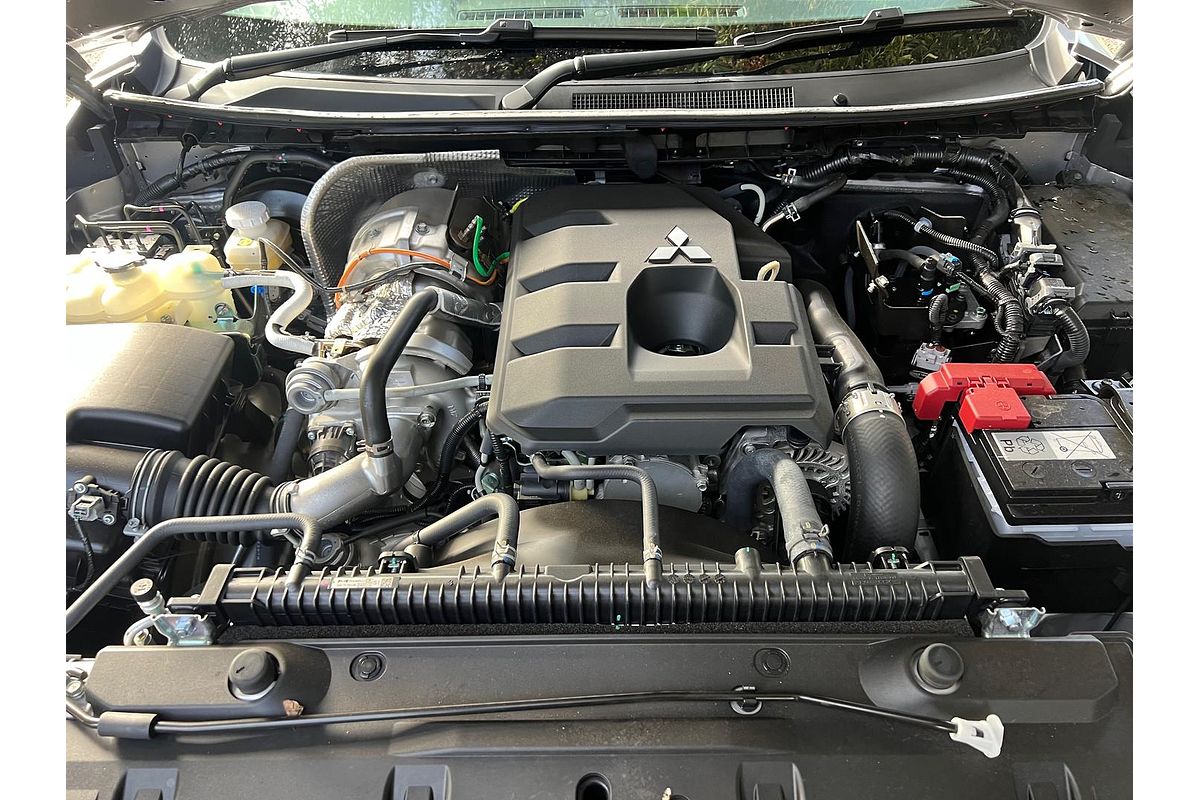 2024 Mitsubishi Triton GLX MV 4X4