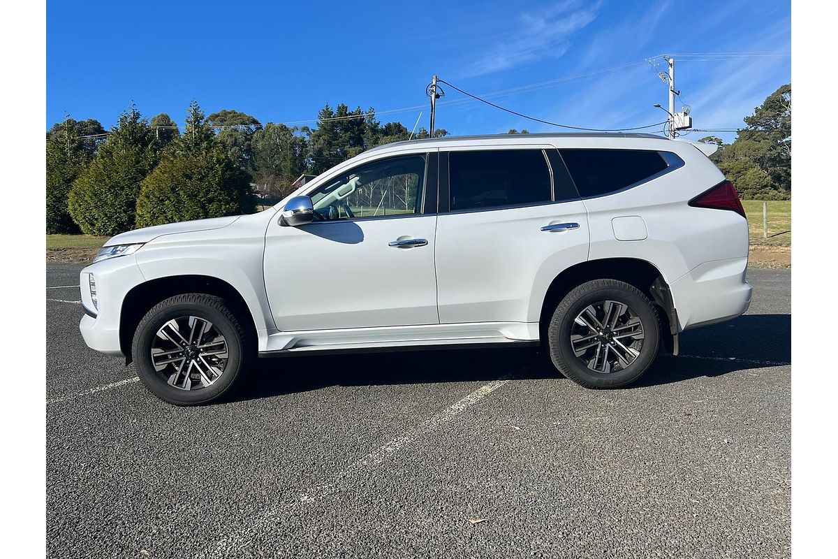 2023 Mitsubishi Pajero Sport GLS QF