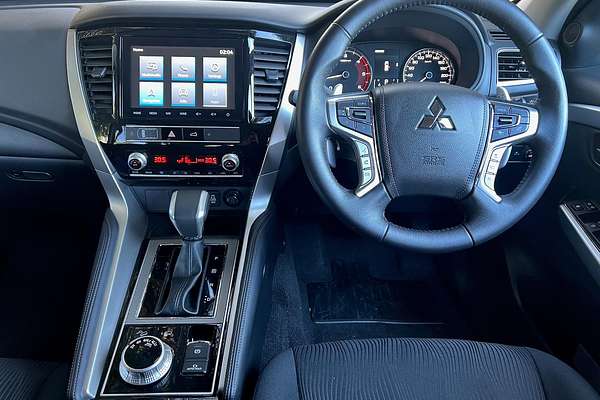 2023 Mitsubishi Pajero Sport GLS QF