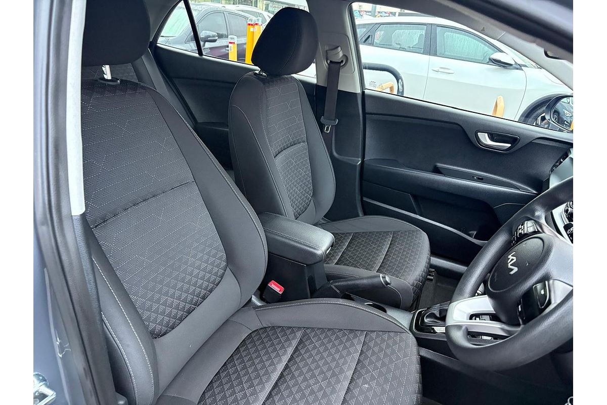 2022 Kia Rio S YB